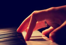 足球——欧冠：皇马胜马竞.